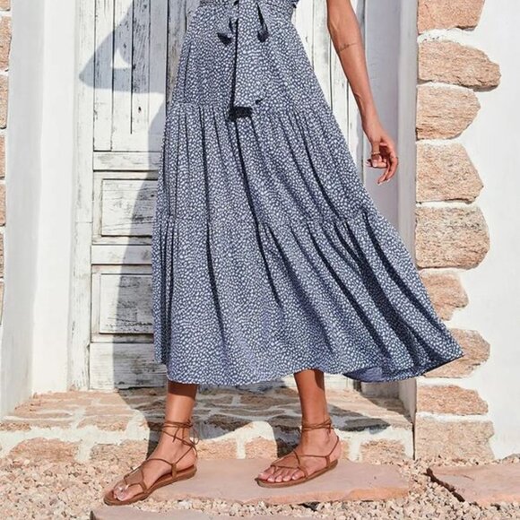 NEW Pretty Garden Floral Print Boho Wrap Dress with Belt Blue - Picture 4 of 8